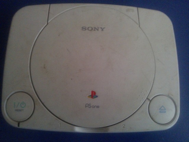 NOKIA Lumia 710_000050.jpg